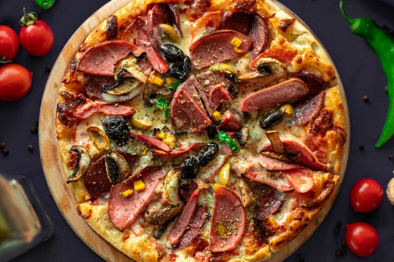 Family gathering and celebration dinner at Giordanos